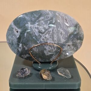 Genuine Ocean Grass Agate Gemstone On Handmade Resin & Solid Bronze Display